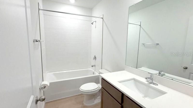 En Renta: $2,400 (3 camas, 2 baños, 1673 Pies cuadrados)