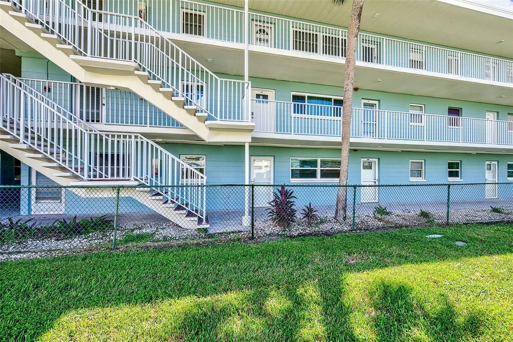 В аренду: $2,000 (1 спален, 1 ванн, 805 Квадратных фут)