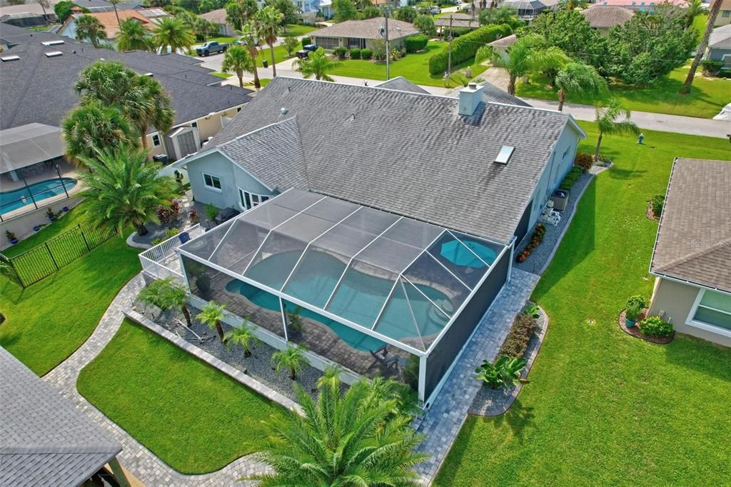 Activo con contrato: $889,999 (3 camas, 2 baños, 2202 Pies cuadrados)