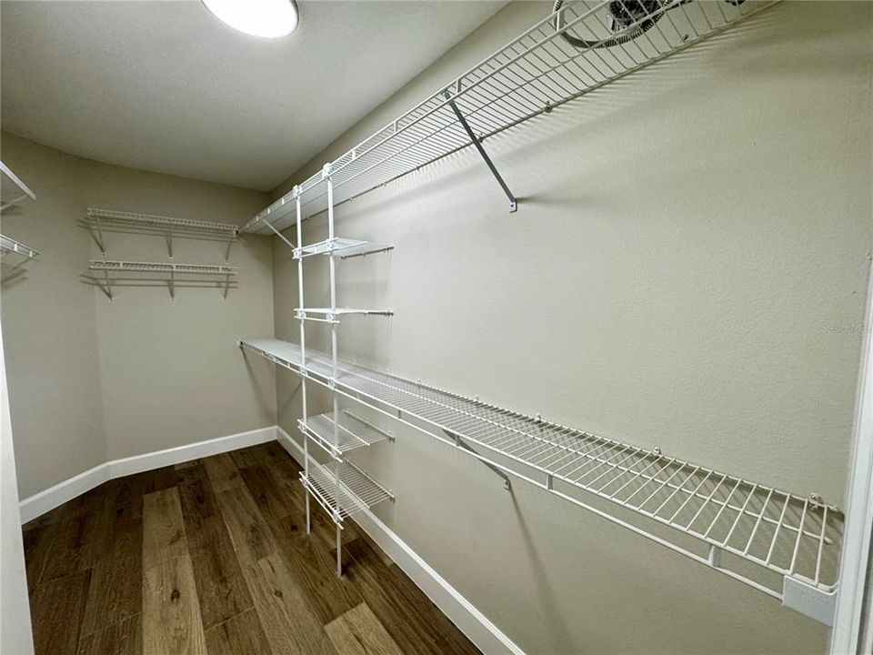 В аренду: $2,495 (3 спален, 2 ванн, 1457 Квадратных фут)
