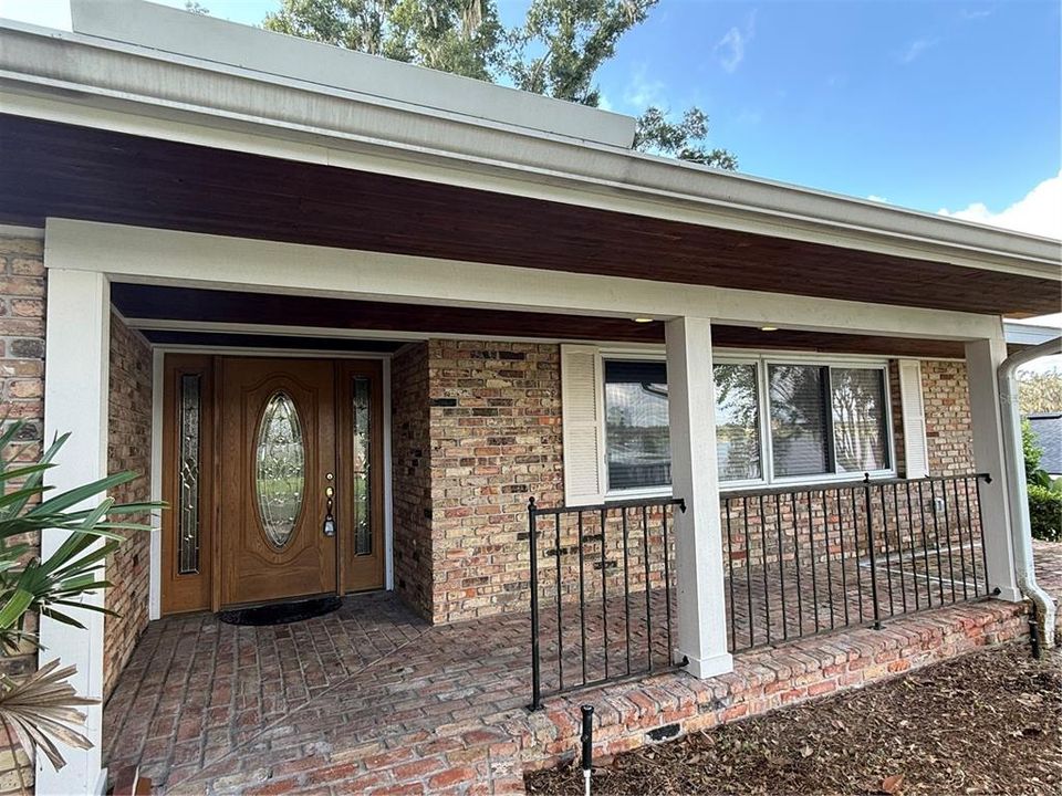 En Venta: $337,500 (3 camas, 2 baños, 2034 Pies cuadrados)