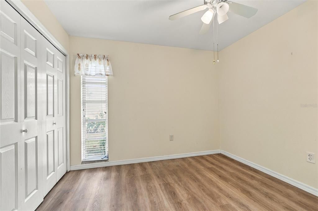 For Sale: $129,000 (2 beds, 2 baths, 1016 Square Feet)