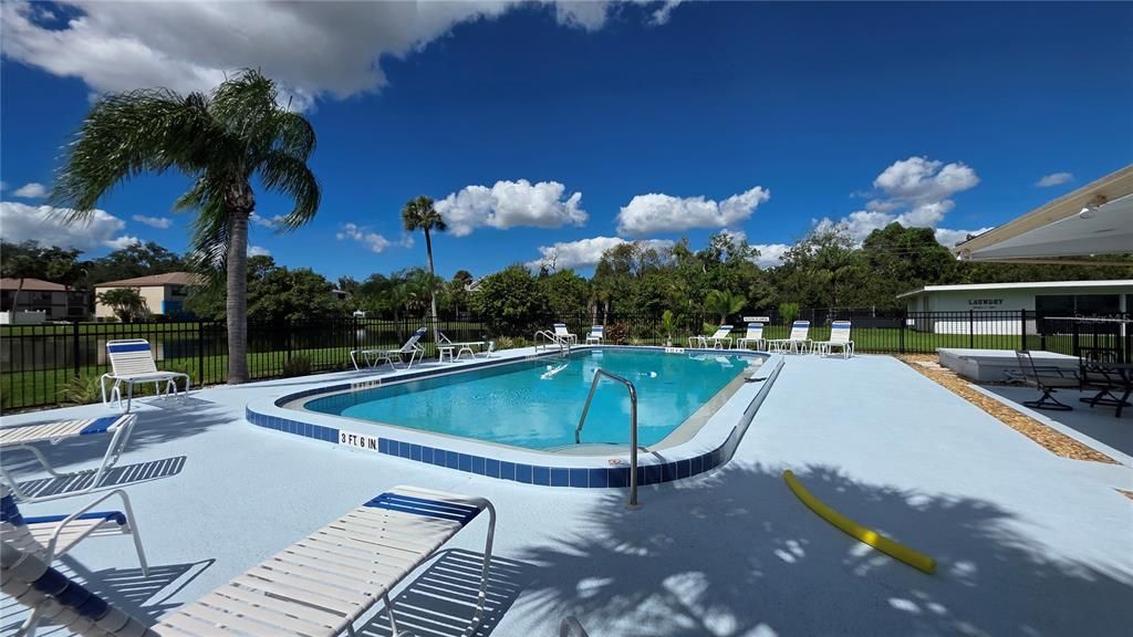For Sale: $129,000 (2 beds, 2 baths, 1016 Square Feet)