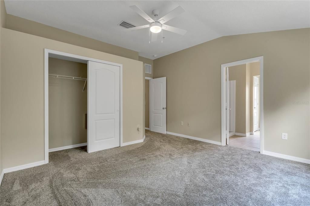 For Rent: $2,500 (3 beds, 2 baths, 1544 Square Feet)