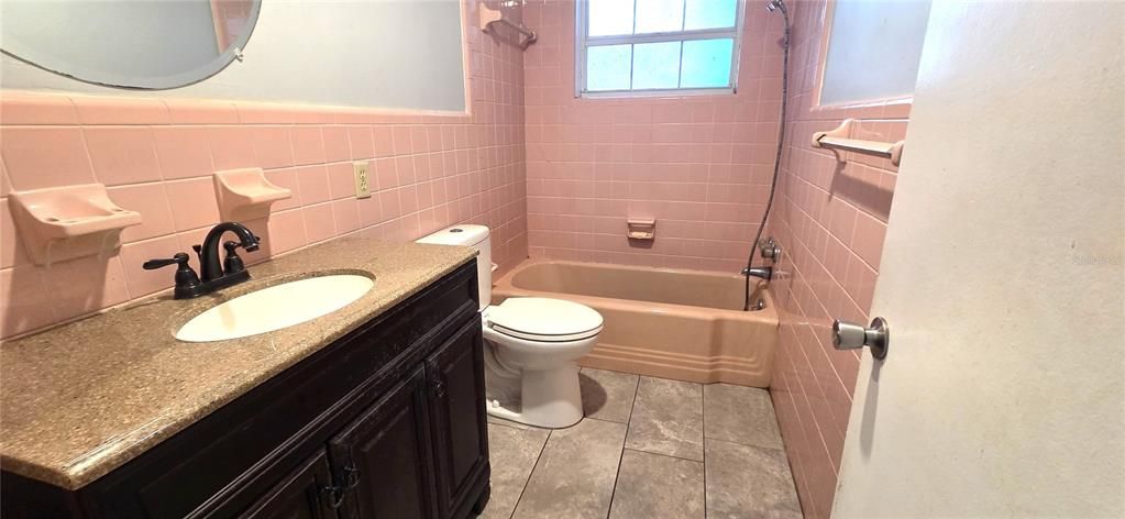 For Sale: $265,000 (3 beds, 2 baths, 1748 Square Feet)
