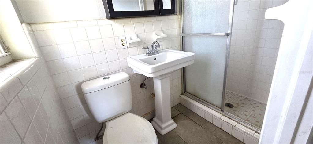 For Sale: $265,000 (3 beds, 2 baths, 1748 Square Feet)