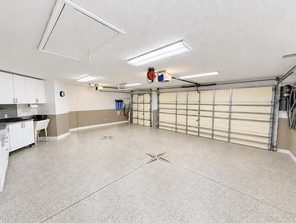 En Venta: $650,000 (3 camas, 2 baños, 2007 Pies cuadrados)