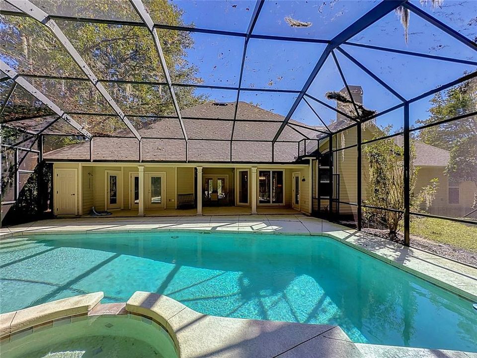 En Venta: $799,999 (5 camas, 4 baños, 3351 Pies cuadrados)