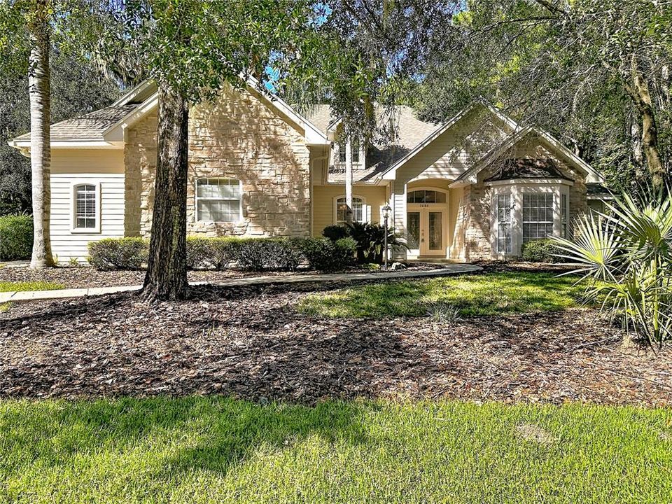 En Venta: $799,999 (5 camas, 4 baños, 3351 Pies cuadrados)