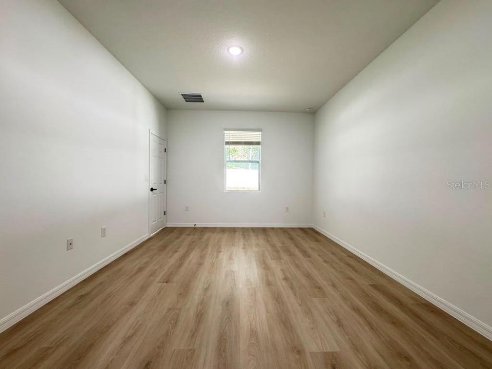 En Renta: $1,995 (4 camas, 2 baños, 1708 Pies cuadrados)