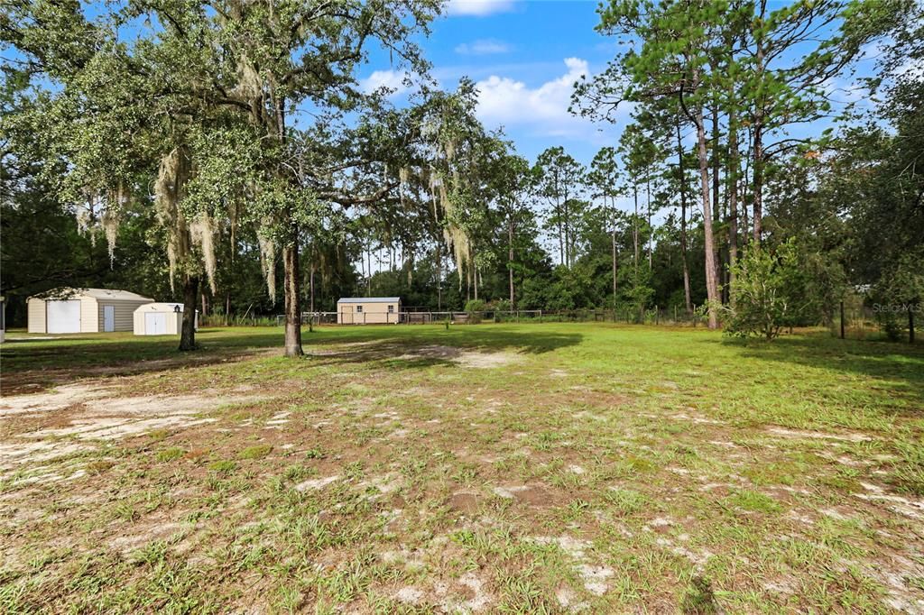 For Sale: $173,000 (2 beds, 1 baths, 644 Square Feet)
