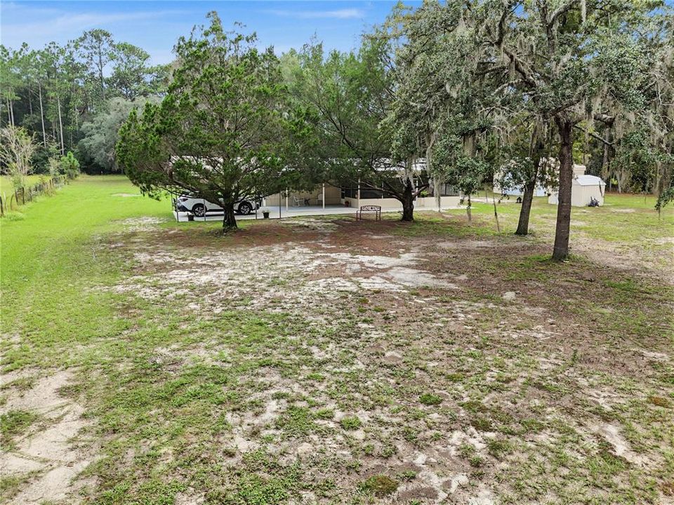For Sale: $173,000 (2 beds, 1 baths, 644 Square Feet)