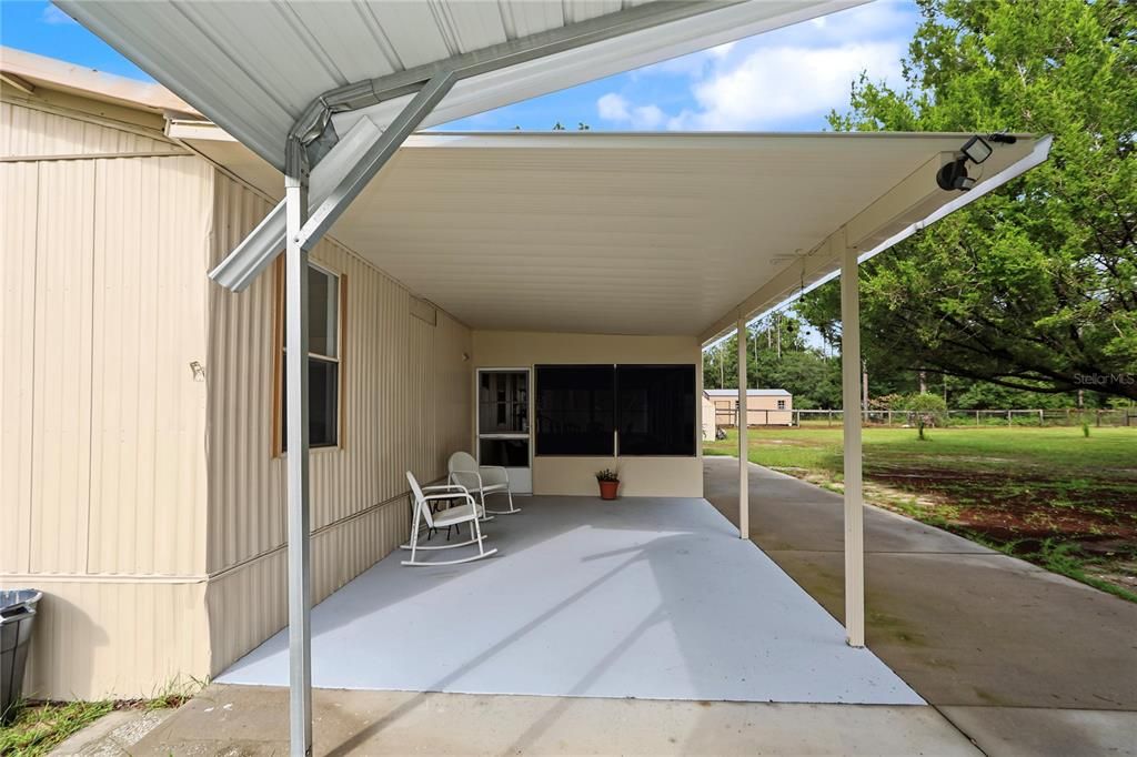 For Sale: $173,000 (2 beds, 1 baths, 644 Square Feet)
