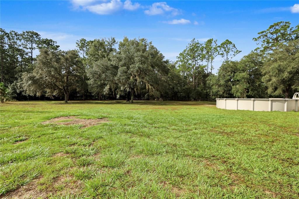 For Sale: $173,000 (2 beds, 1 baths, 644 Square Feet)