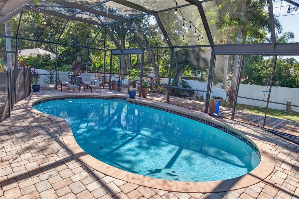 : $615,000 (3 спален, 2 ванн, 1813 Квадратных фут)