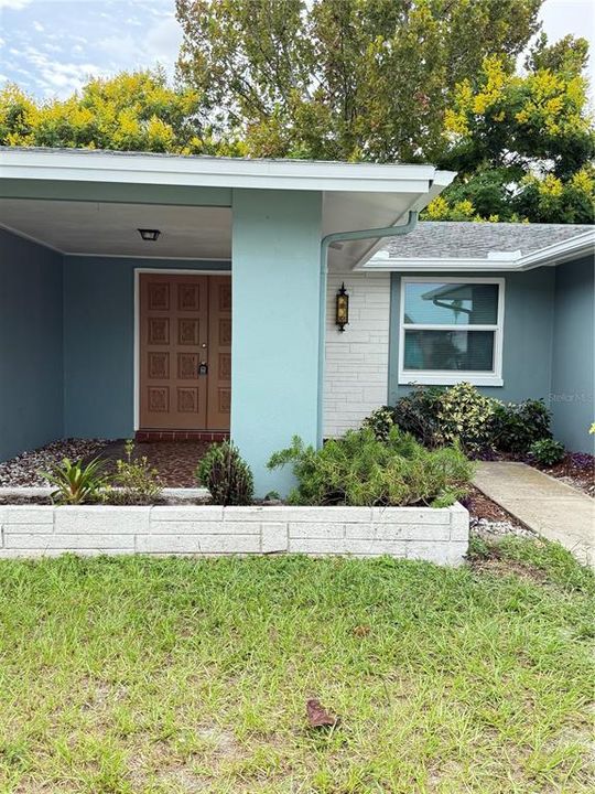 For Rent: $1,950 (4 beds, 2 baths, 1547 Square Feet)
