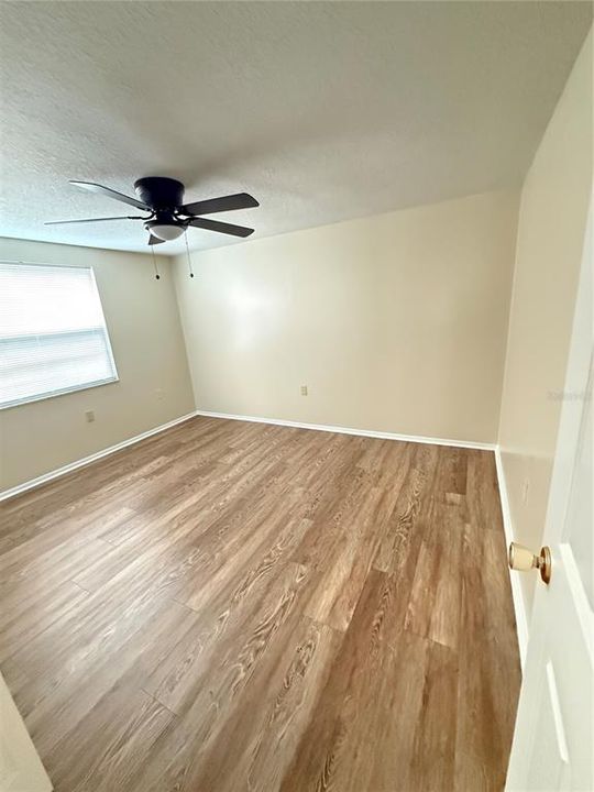 For Rent: $1,950 (4 beds, 2 baths, 1547 Square Feet)