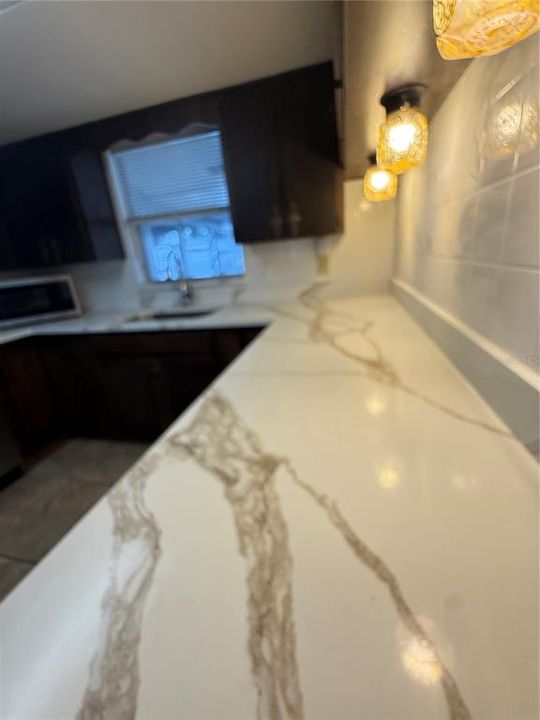 For Rent: $1,950 (4 beds, 2 baths, 1547 Square Feet)