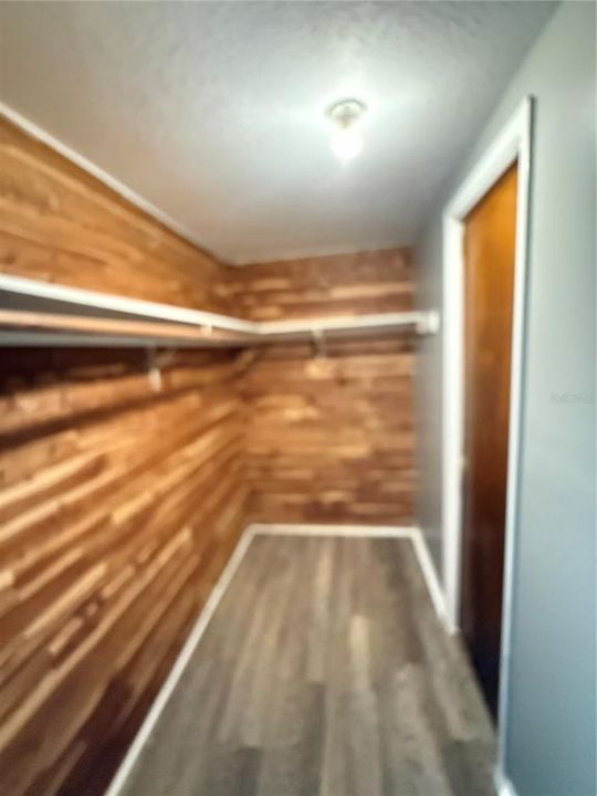 For Rent: $1,950 (4 beds, 2 baths, 1547 Square Feet)