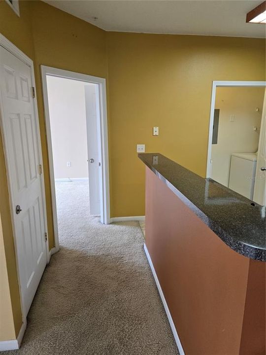 For Sale: $142,000 (1 beds, 1 baths, 750 Square Feet)