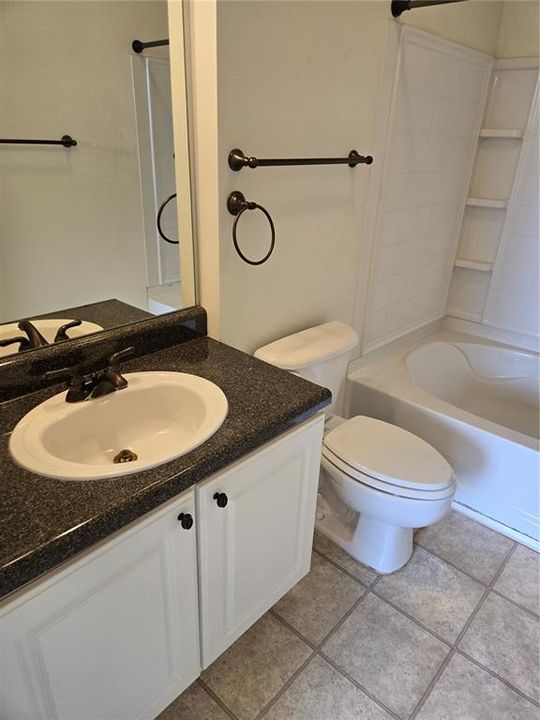 For Sale: $142,000 (1 beds, 1 baths, 750 Square Feet)
