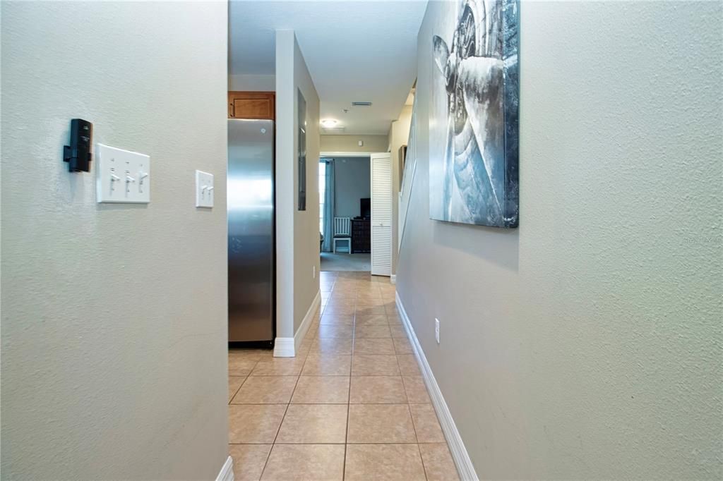For Sale: $439,900 (3 beds, 3 baths, 1417 Square Feet)