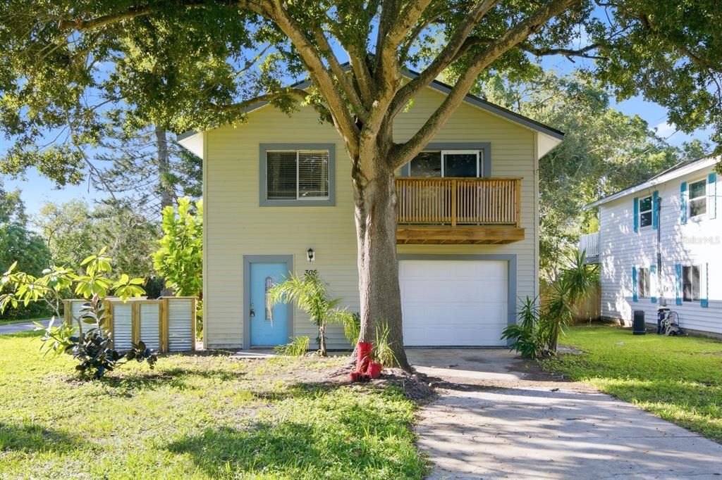 На продажу: $365,000 (2 спален, 2 ванн, 1196 Квадратных фут)