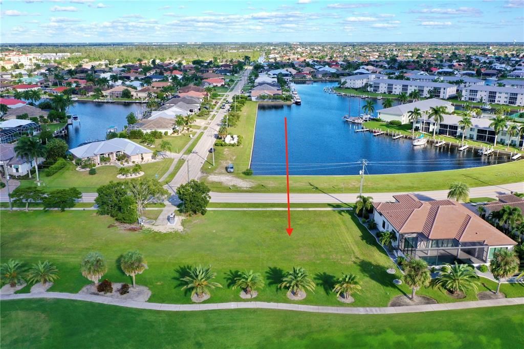 На продажу: $145,000 (0.28 acres)