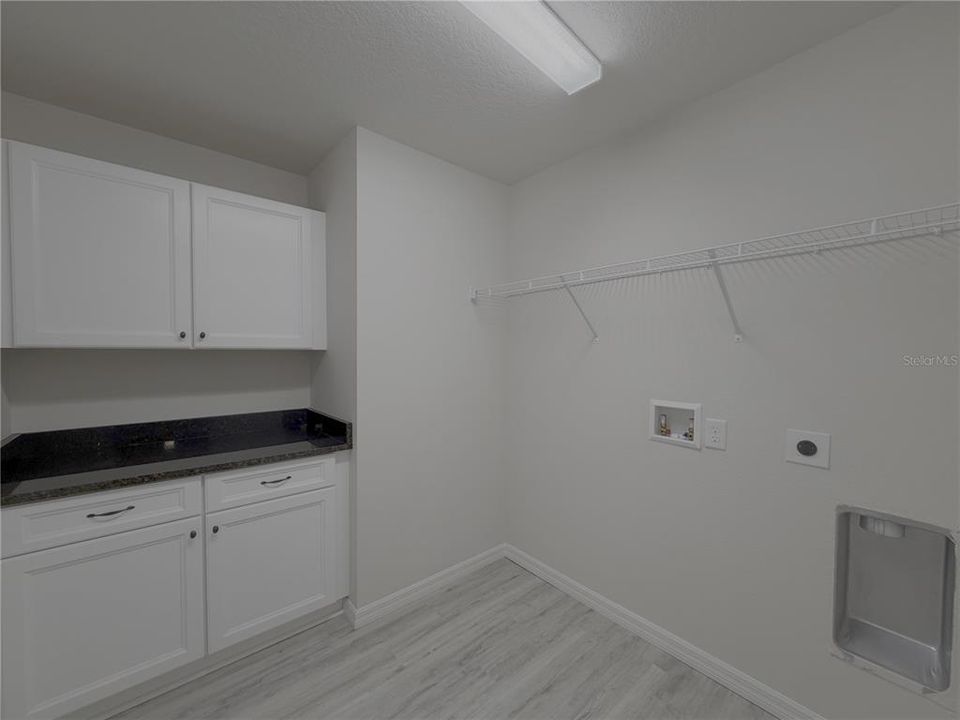 En Renta: $1,900 (4 camas, 2 baños, 1668 Pies cuadrados)