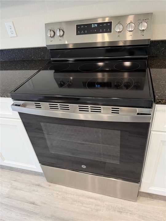 En Renta: $1,900 (4 camas, 2 baños, 1668 Pies cuadrados)