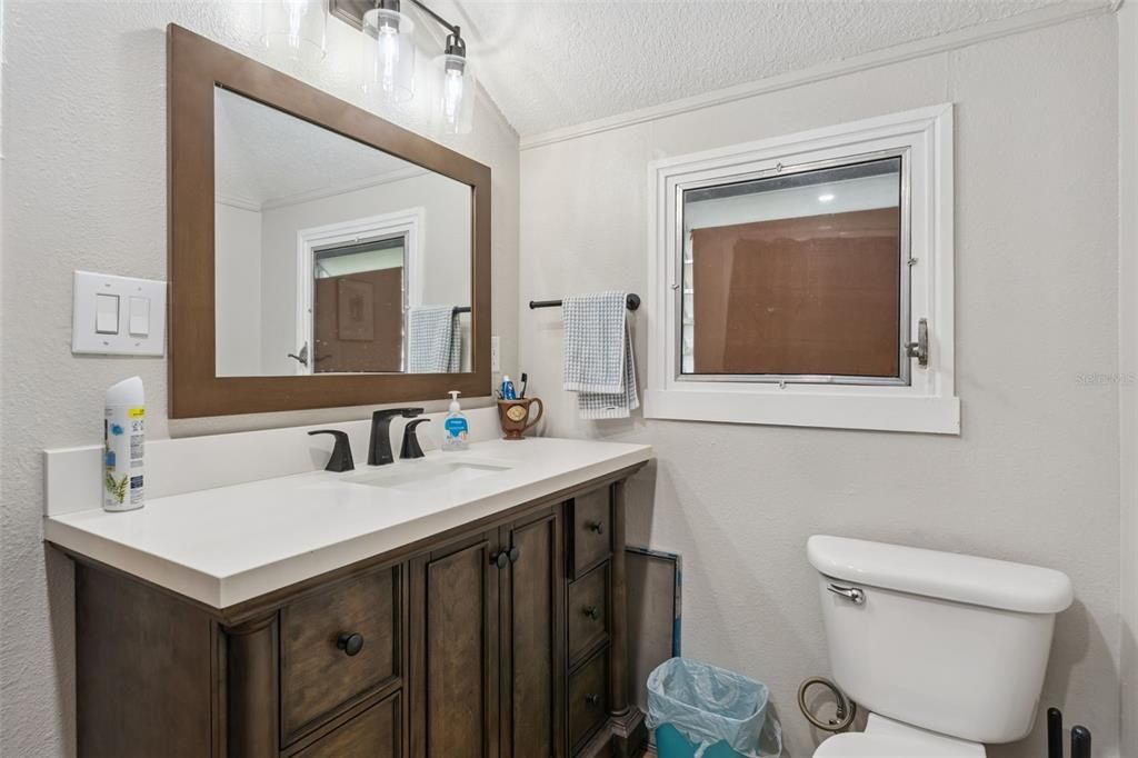 En Venta: $795,000 (5 camas, 0 baños, 2375 Pies cuadrados)