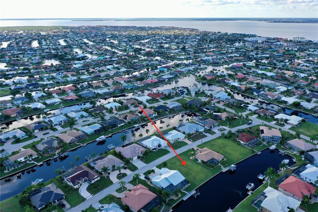 На продажу: $245,000 (0.22 acres)