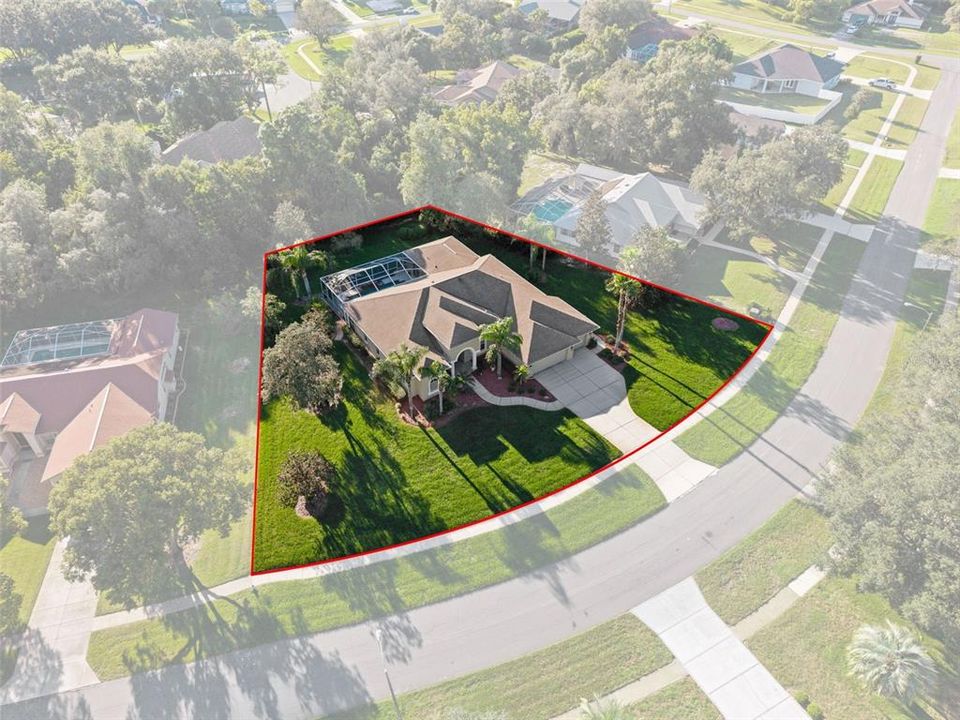For Sale: $554,900 (4 beds, 3 baths, 2994 Square Feet)