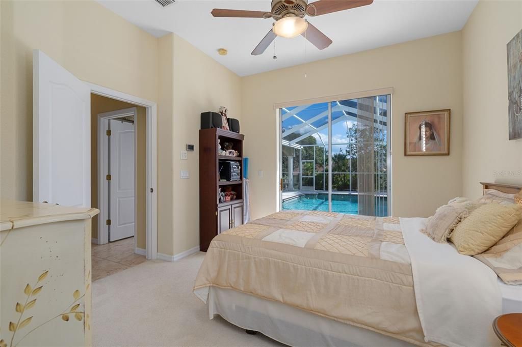 For Sale: $554,900 (4 beds, 3 baths, 2994 Square Feet)