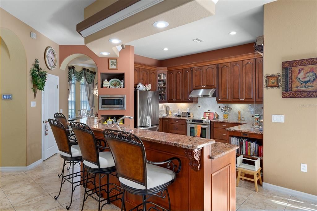 For Sale: $554,900 (4 beds, 3 baths, 2994 Square Feet)