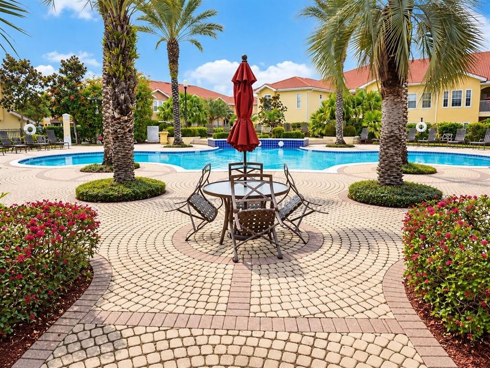 For Rent: $1,900 (2 beds, 2 baths, 1217 Square Feet)