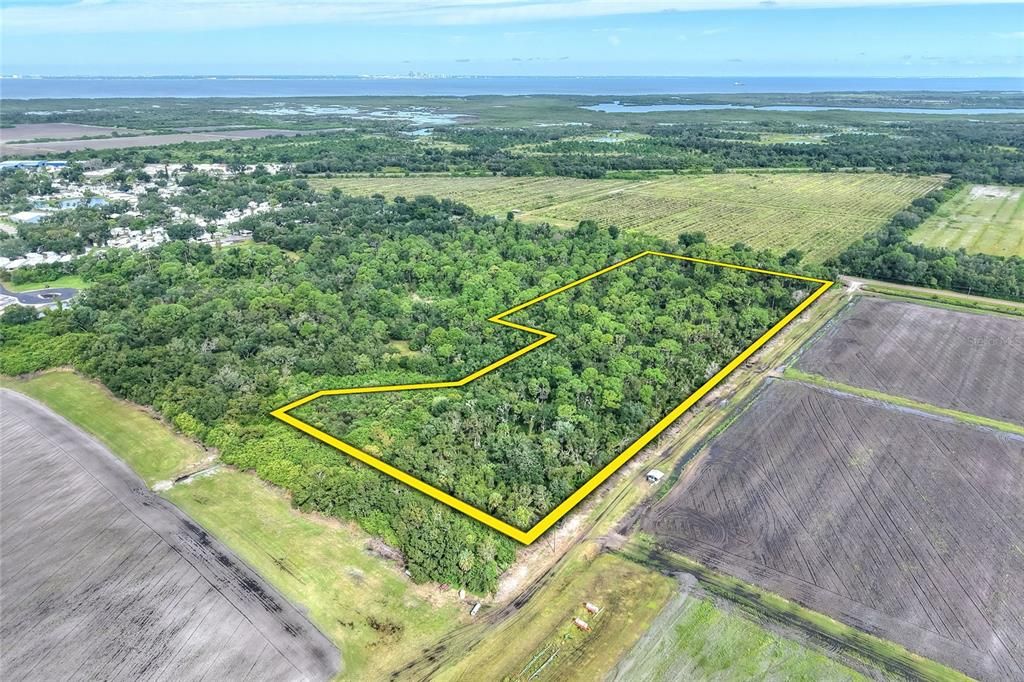 待售: $525,000 (11.47 acres)