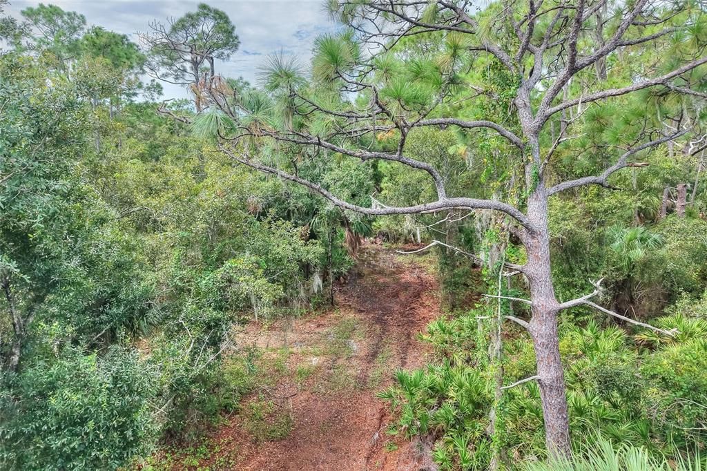 待售: $525,000 (11.47 acres)