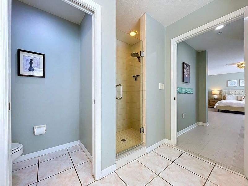 En Venta: $1,346,200 (3 camas, 3 baños, 2195 Pies cuadrados)