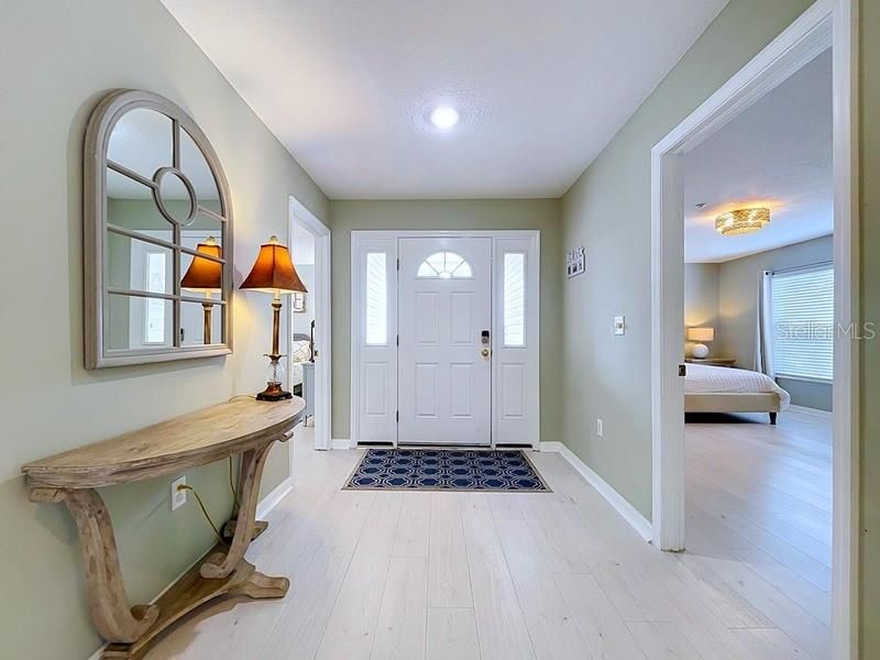 En Venta: $1,346,200 (3 camas, 3 baños, 2195 Pies cuadrados)