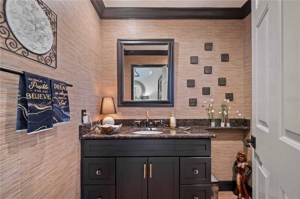 En Venta: $1,125,000 (3 camas, 2 baños, 2535 Pies cuadrados)