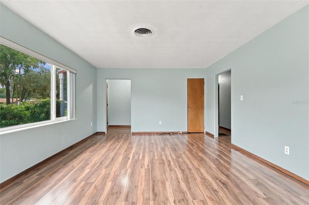 En Venta: $249,900 (3 camas, 2 baños, 1392 Pies cuadrados)