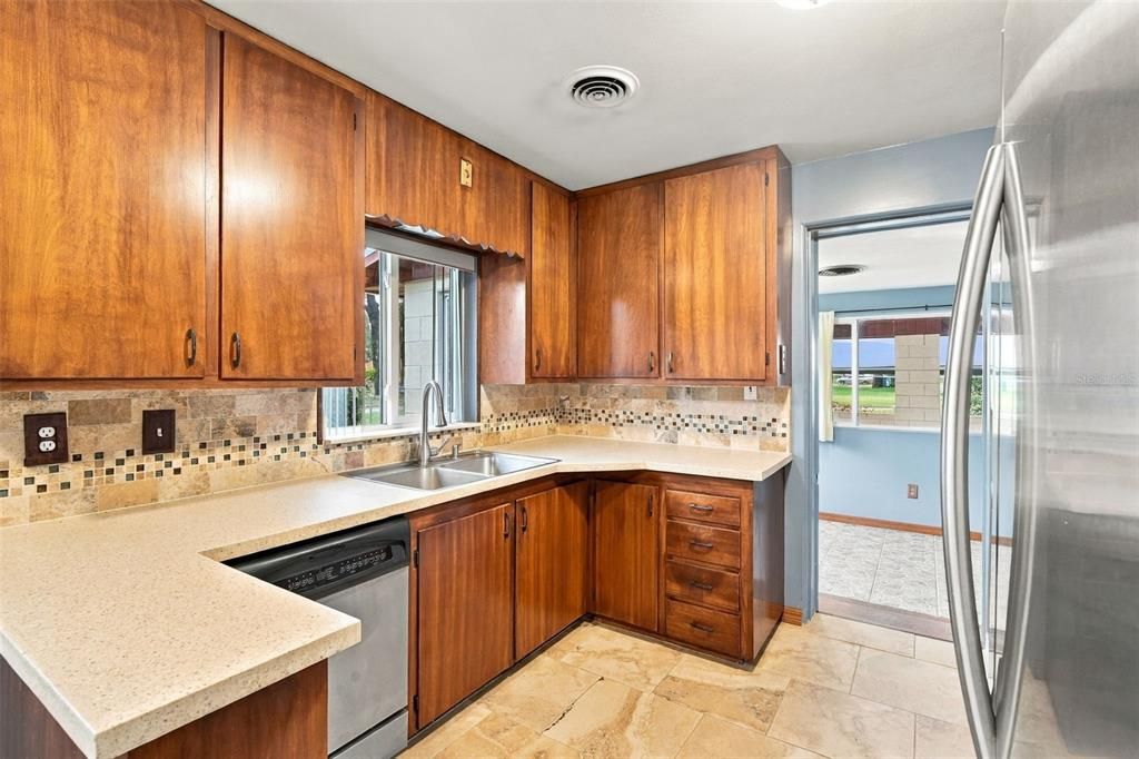 En Venta: $249,900 (3 camas, 2 baños, 1392 Pies cuadrados)
