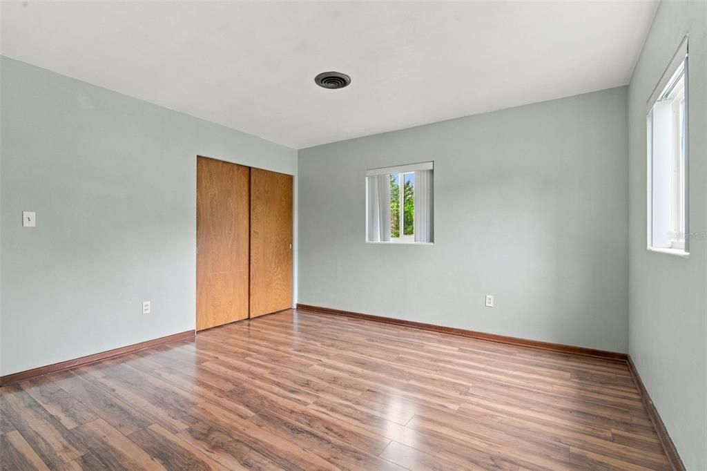 En Venta: $249,900 (3 camas, 2 baños, 1392 Pies cuadrados)