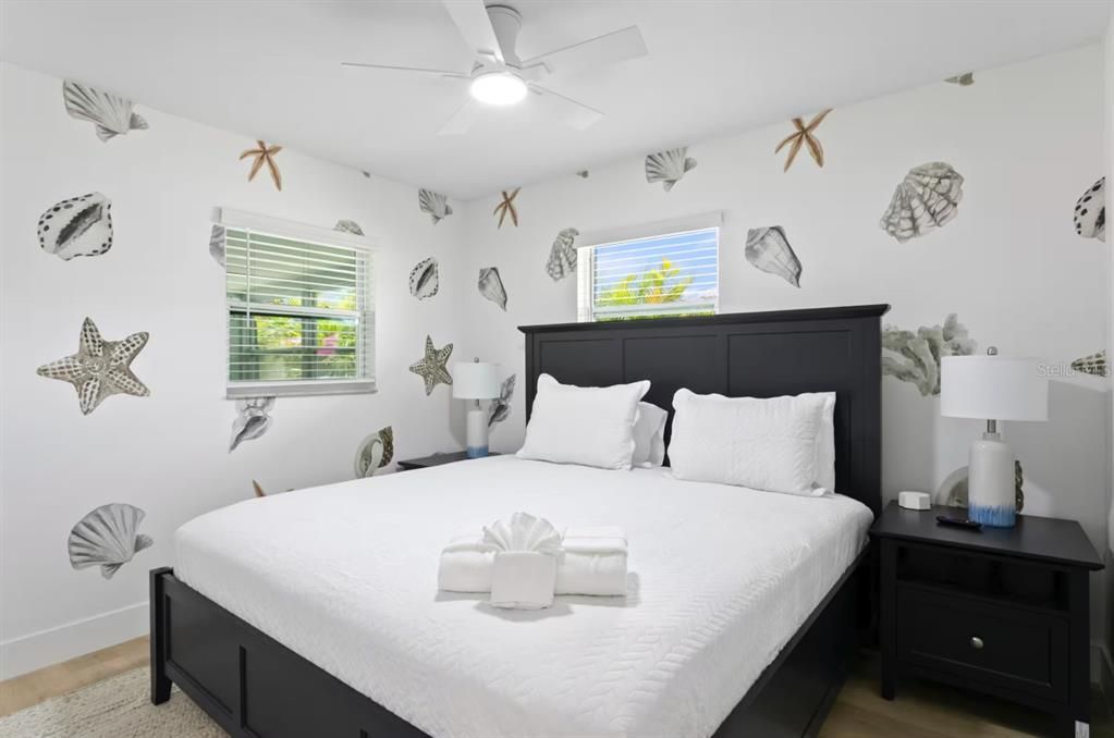 For Sale: $1,075,000 (4 beds, 3 baths, 2250 Square Feet)