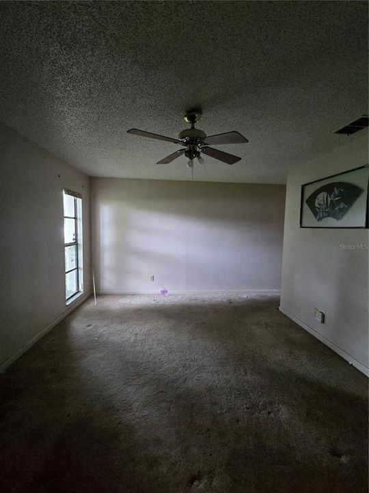 For Sale: $130,000 (3 beds, 2 baths, 1678 Square Feet)