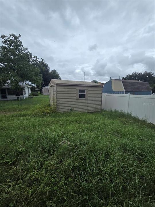 For Sale: $130,000 (3 beds, 2 baths, 1678 Square Feet)