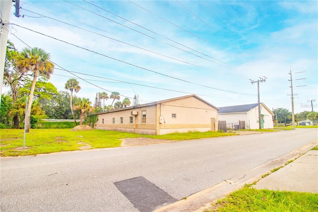 For Sale: $500,000 (0 beds, 0 baths, 4950 Square Feet)