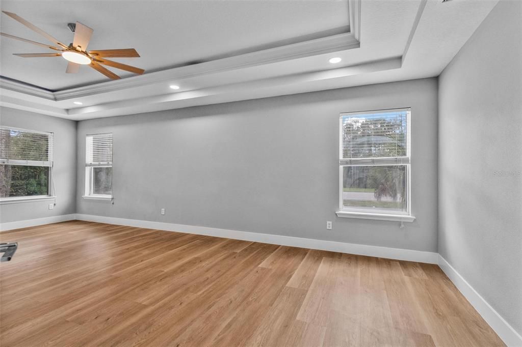 En Venta: $442,888 (5 camas, 3 baños, 2890 Pies cuadrados)