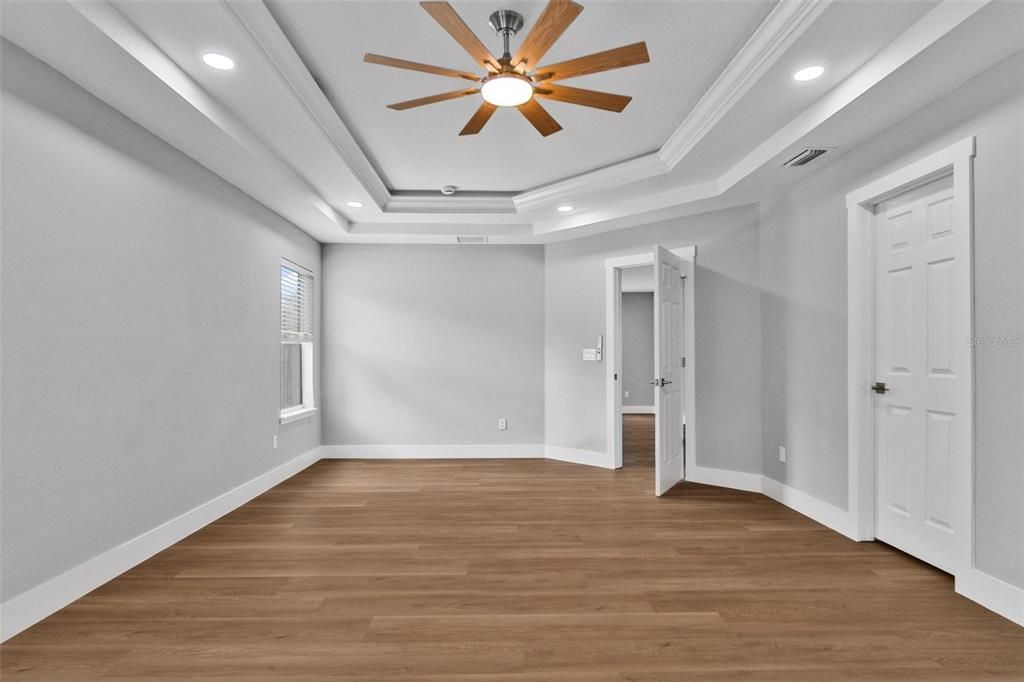 En Venta: $442,888 (5 camas, 3 baños, 2890 Pies cuadrados)